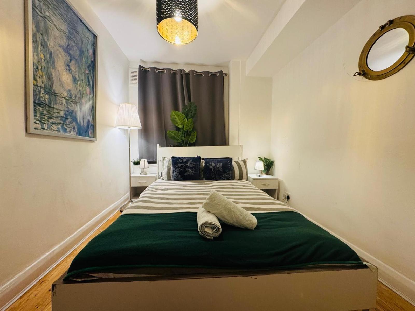 2 Bedroom Flat Hyde Park Appartamento Londra