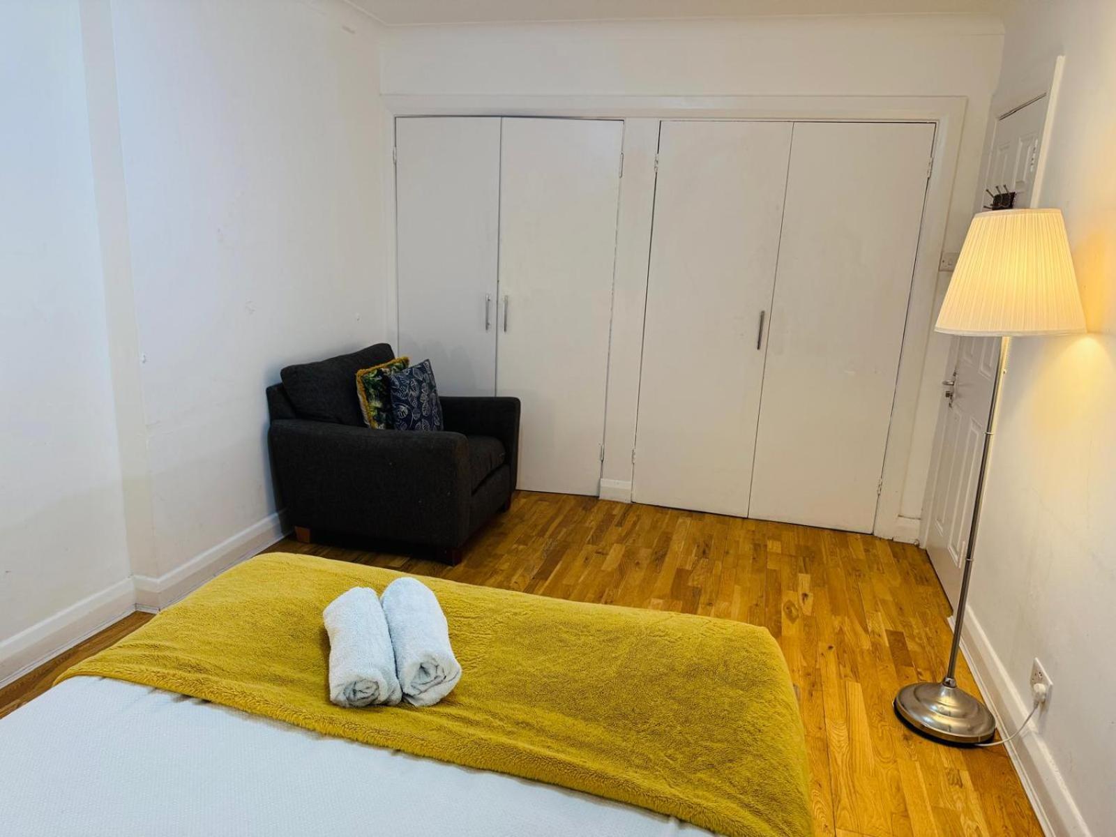 2 Bedroom Flat Hyde Park Appartamento