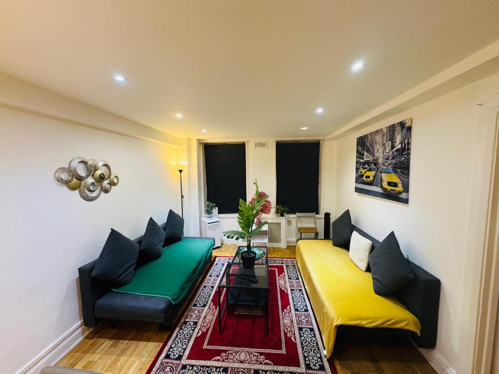 2 Bedroom Flat Hyde Park Appartamento Londra